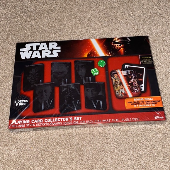 Disney Star Wars Series Collectors set playing cards (I-VI), bonus deck and dice - Picture 1 of 2